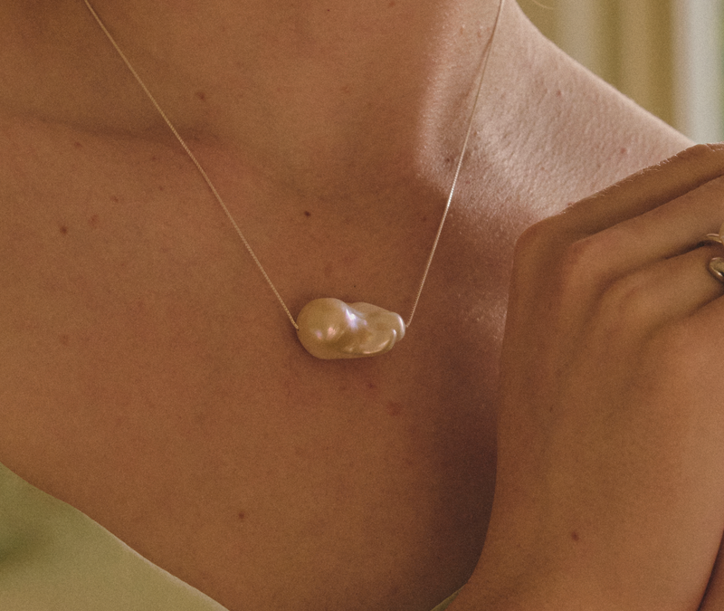 CLAUDIA NECKLACE